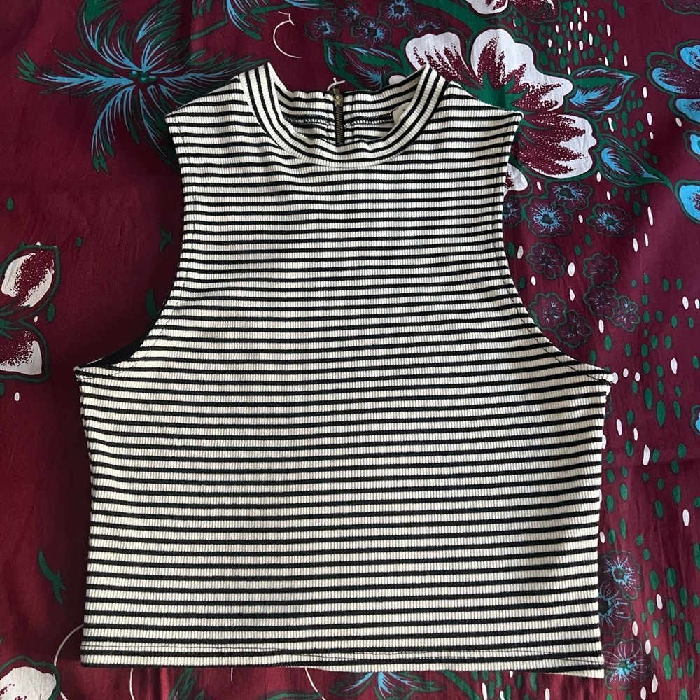 Phanuel Monochrome Striped Sleeveless Tee